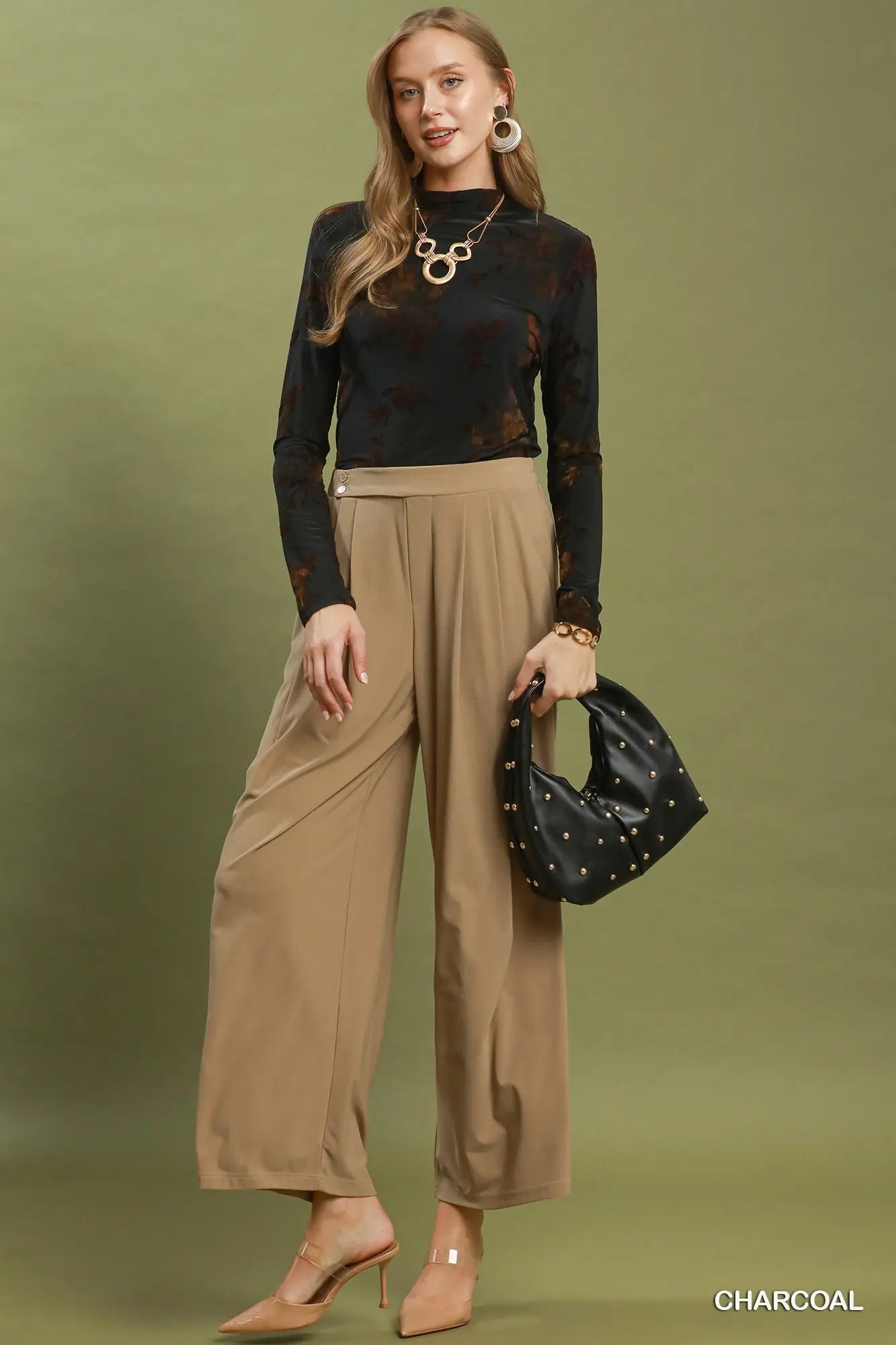 The Noelle Top - C6432