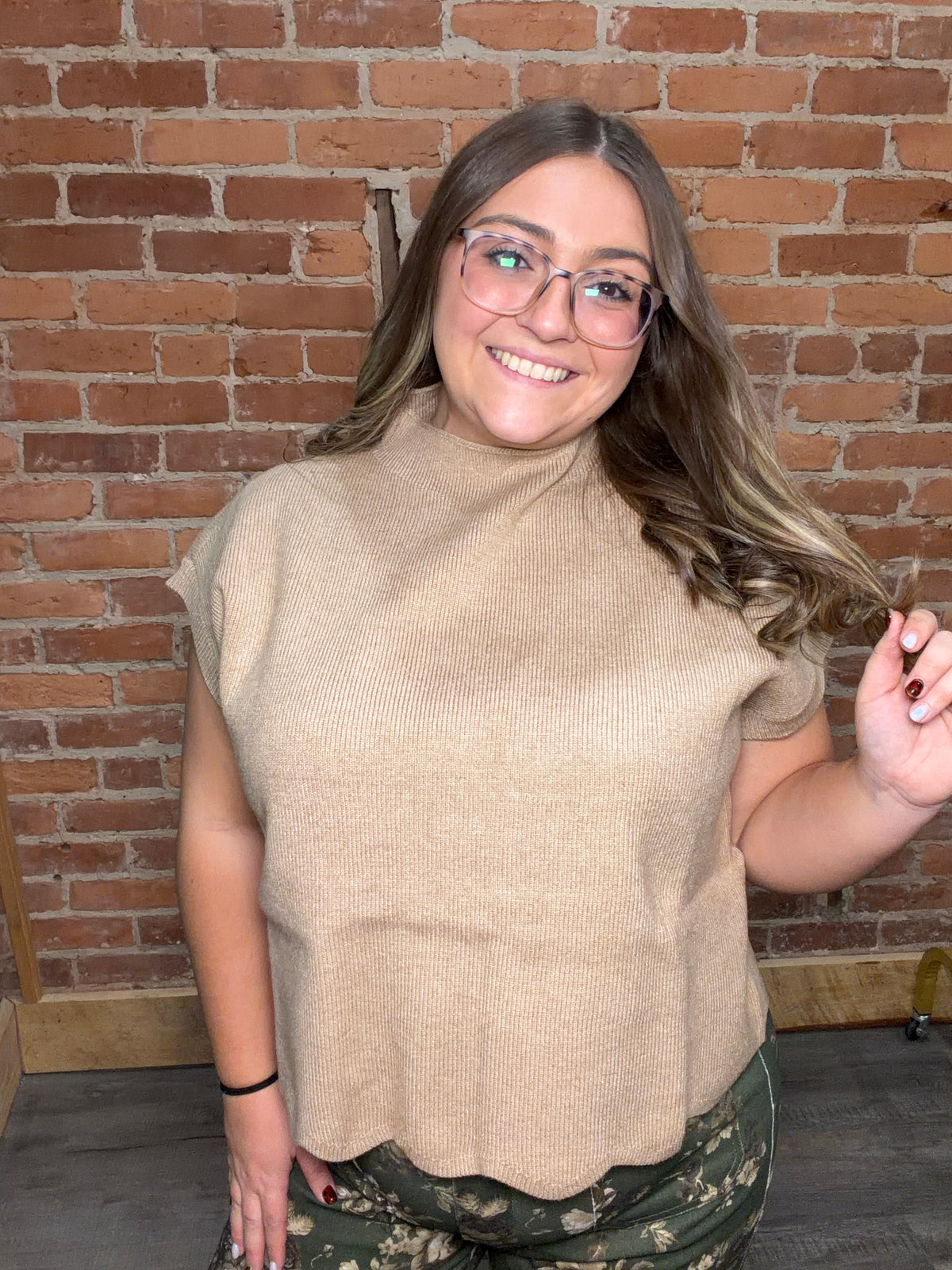 The Blair Cap Sleeve Top (Taupe)