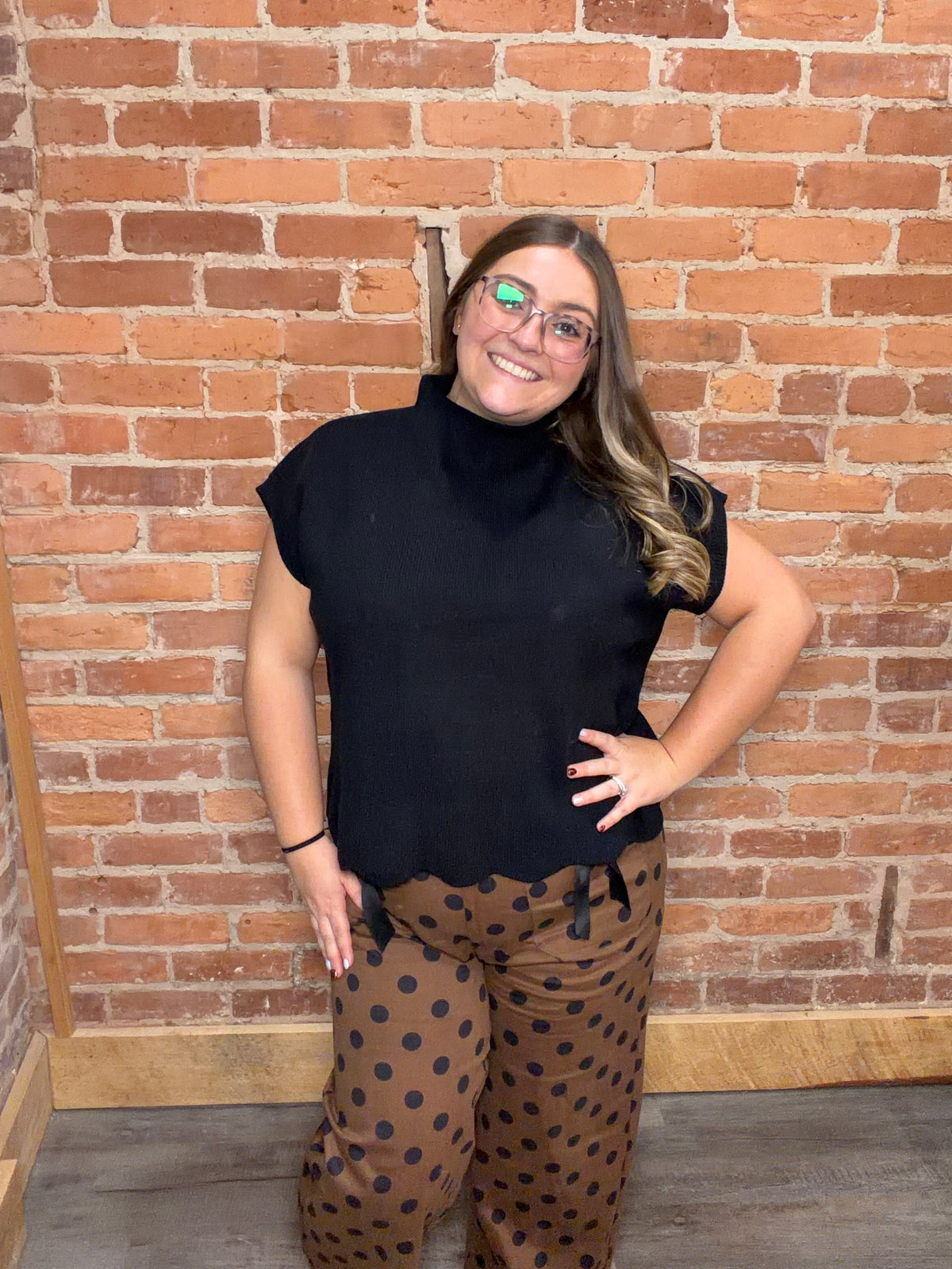 The Blair Cap Sleeve Top (Black)